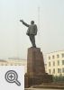 Centrum Jakucka: Plac Lenina z okazałym pomnikiem patrona.