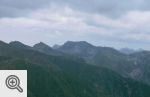 Panorama gór Fogaraskich z Moldovanu w centrum